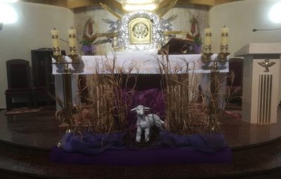 Zdjęcie przedstawia wielki post.