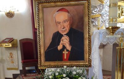 Zdjęcie przedstawia beatyfikację.