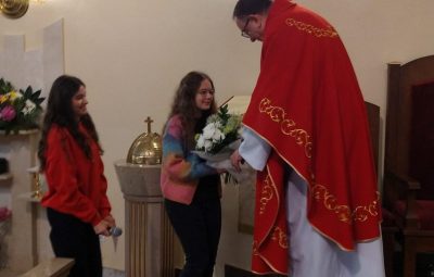 Zdjęcie przedstawia odnowienie misji świętej.