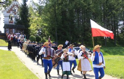 Zdjęcie przedstawia uroczystości Święta 3 Maja.